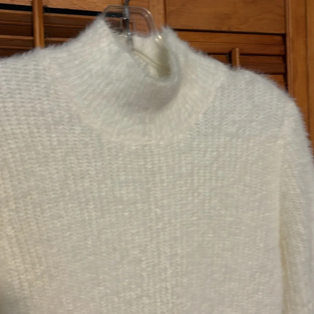 Marled Eyelash Knit Sweater Winter White Sz L